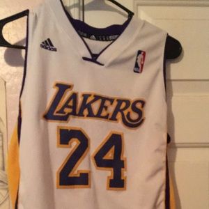 Kobe Bryant jersey